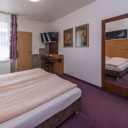 Szálloda Breslauer Hof Am Dom Köln