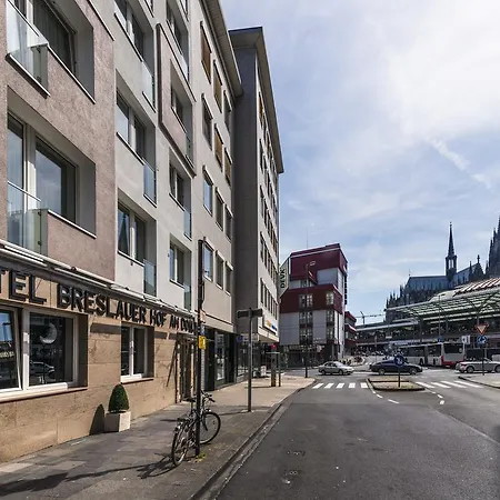 Breslauer Hof Am Dom 3*